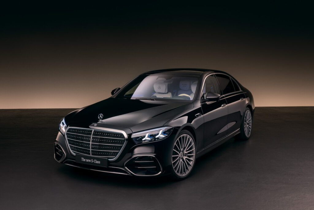 New Mercedes-Benz S-Class Added to the Fleet Limousine service